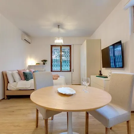 Residenza Savoia Apartment *